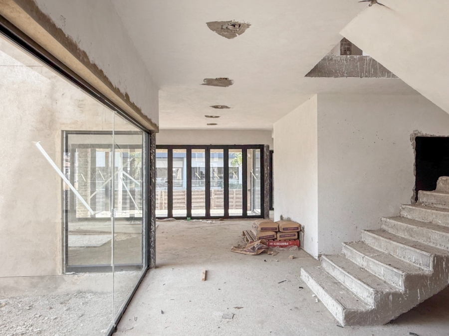 4 Bedroom Property for Sale in The Islands Estates North West